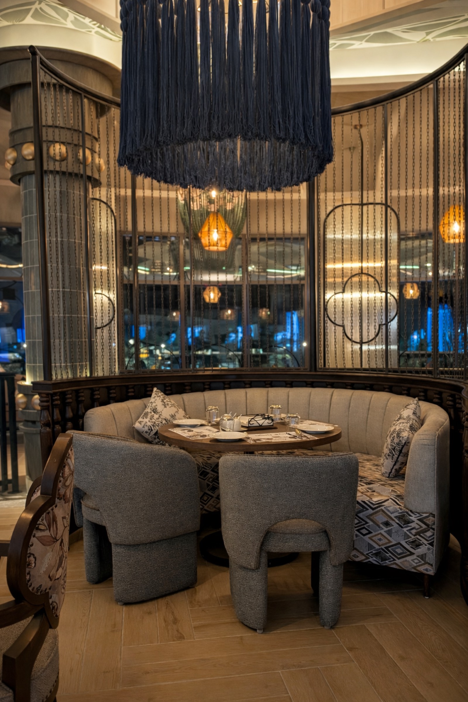 SAYO Restaurant Interior
